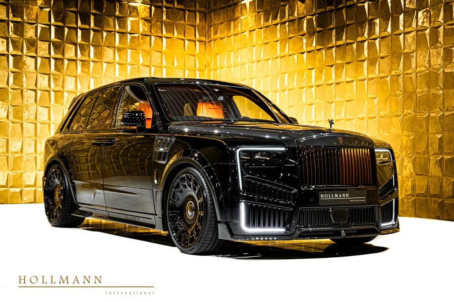 Rolls-Royce Cullinan Series II MANSORY, front three-quarter view.