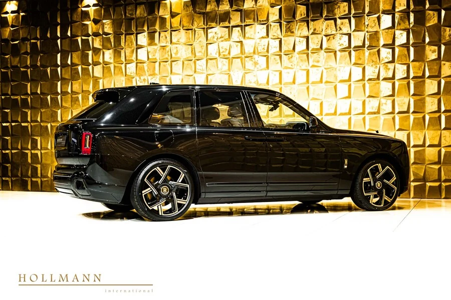 Rolls-Royce Cullinan Series II Black Badge, 6/10