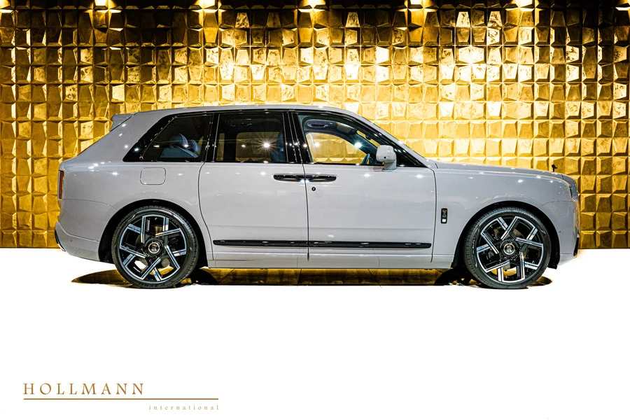 Rolls-Royce Cullinan Series II Black Badge, 8/10