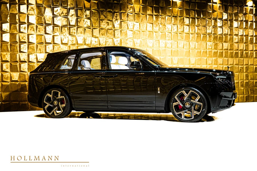 Rolls-Royce Cullinan Series II Black Badge, 2/10