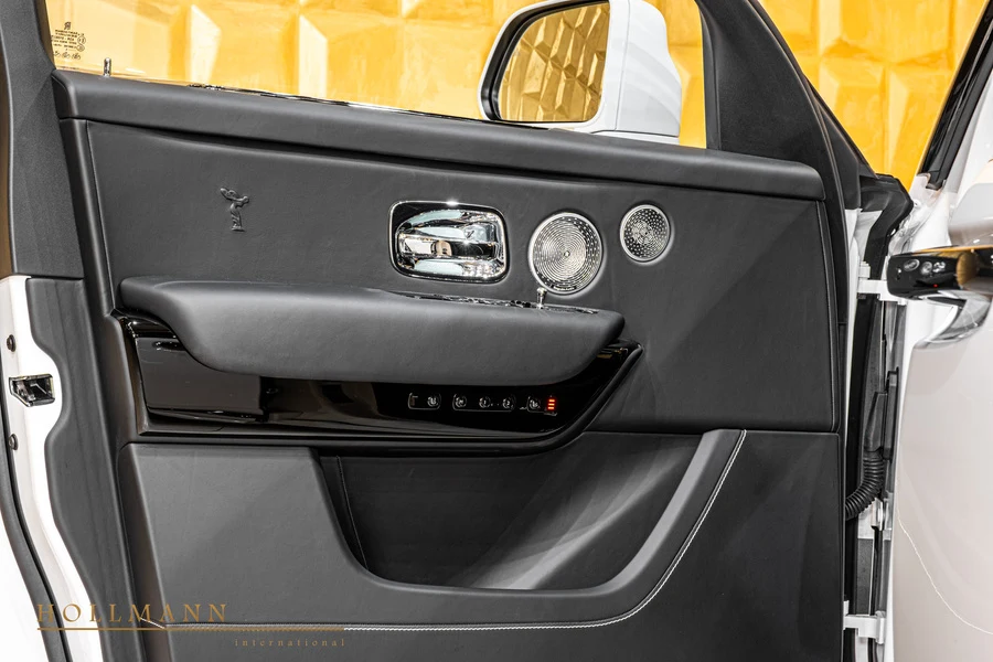 Rolls-Royce Cullinan Series II Black Badge NOVITEC, 10/10