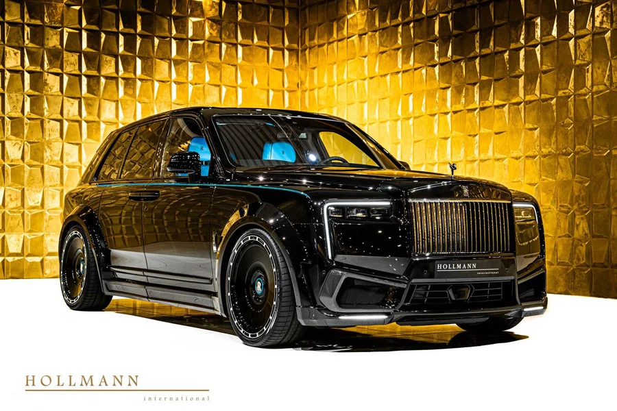 Rolls-Royce Cullinan Series II Black Badge NOVITEC, front three-quarter view.