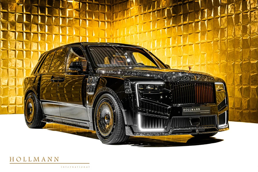Rolls-Royce Cullinan Series II MANSORY, front three-quarter view.