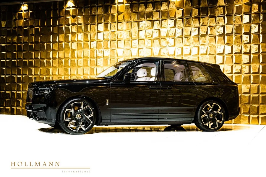 Rolls-Royce Cullinan Series II Black Badge, 3/10