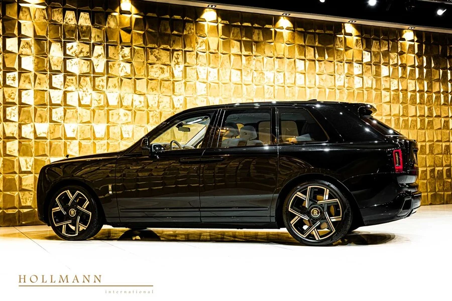 Rolls-Royce Cullinan Series II Black Badge, 4/10