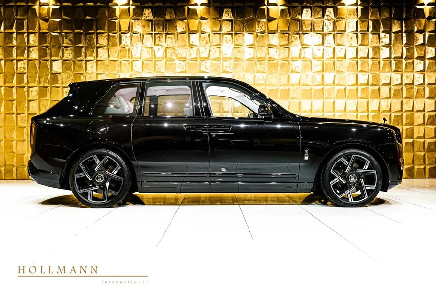 Rolls-Royce Cullinan Series II Black Badge, 7/10