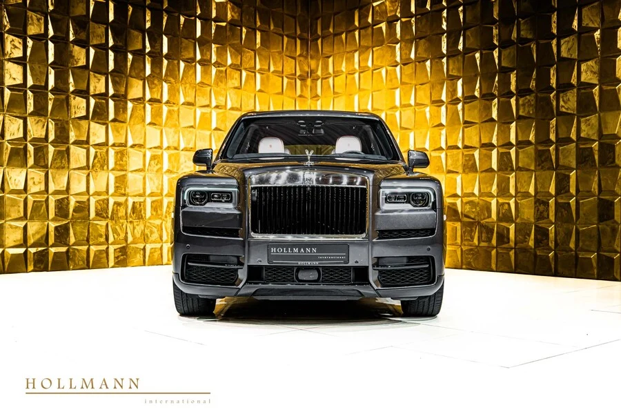 Rolls-Royce Cullinan, 3/10