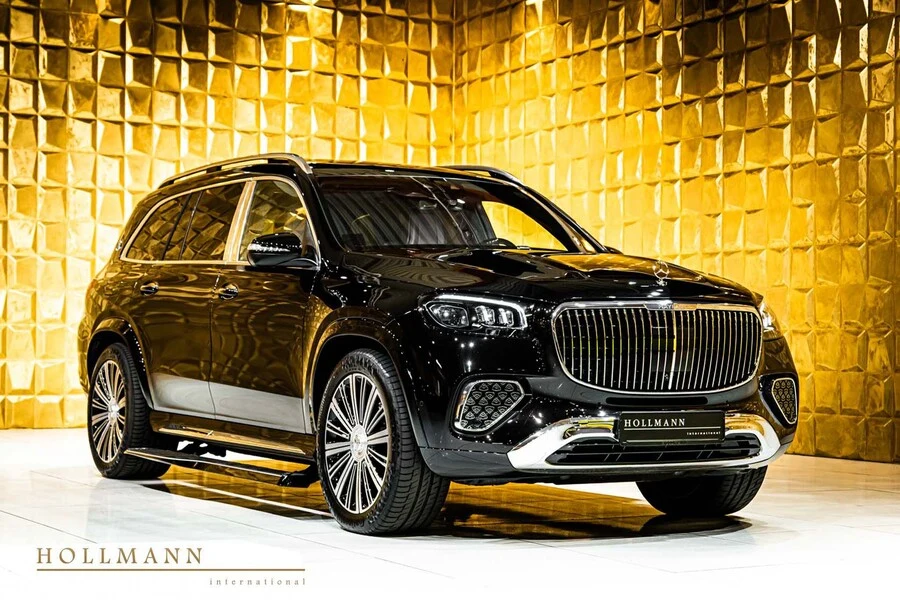 Mercedes-Benz GLS 600 Maybach, front three-quarter view.