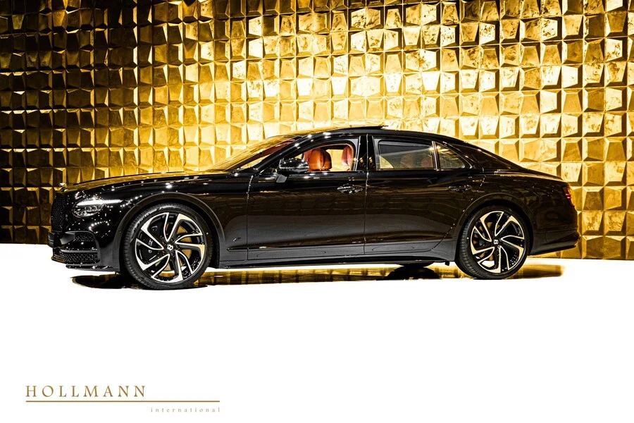 Bentley Flying Spur S V8 Hybrid, 3/10
