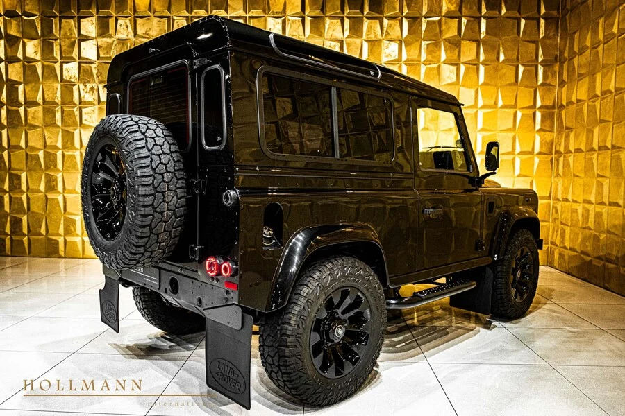 Land Rover Defender 90 TD4, 4/10