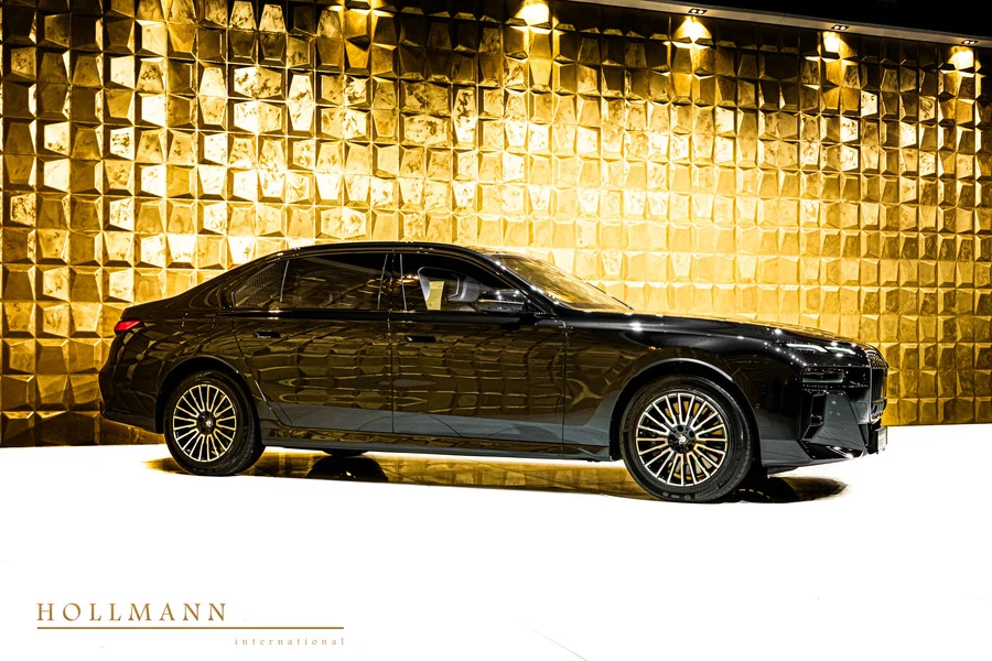BMW 760i xDrive Protection VR9, 4/10