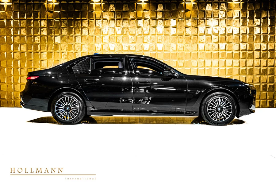 BMW 760i xDrive Protection VR9, 5/10