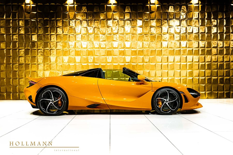 McLaren 750S Spider, 3/10