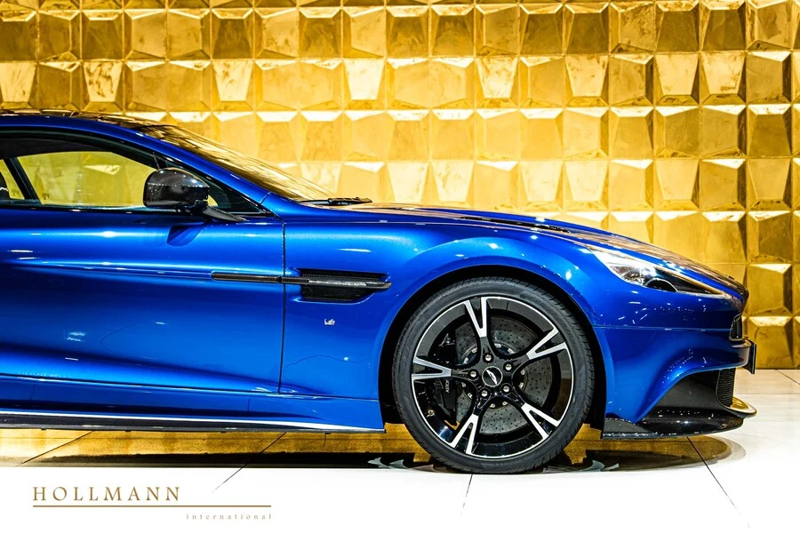 Aston Martin Vanquish S, 9/10