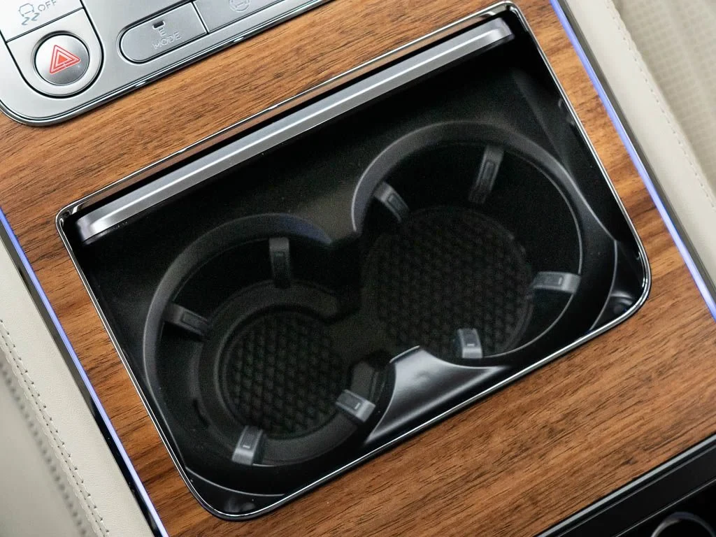 2026 Bentley Continental GT Azure interior, center console, Linen / Imperial Blue