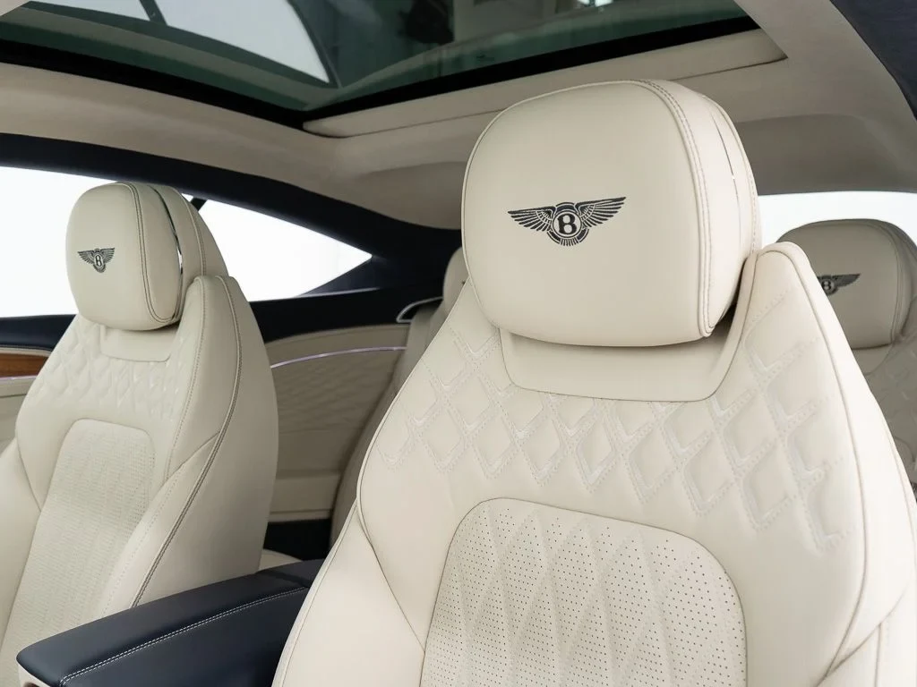 2026 Bentley Continental GT Azure interior, seats, Linen / Imperial Blue