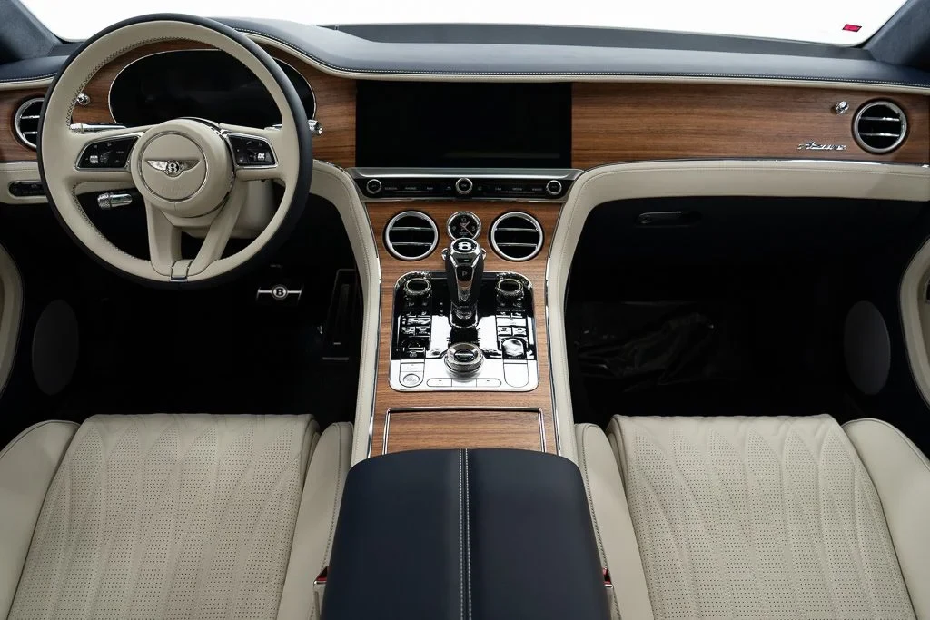 2026 Bentley Continental GT Azure interior, Linen / Imperial Blue
