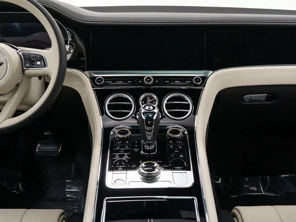 2026 Bentley Continental GT S interior, dashboard, Linen / Beluga