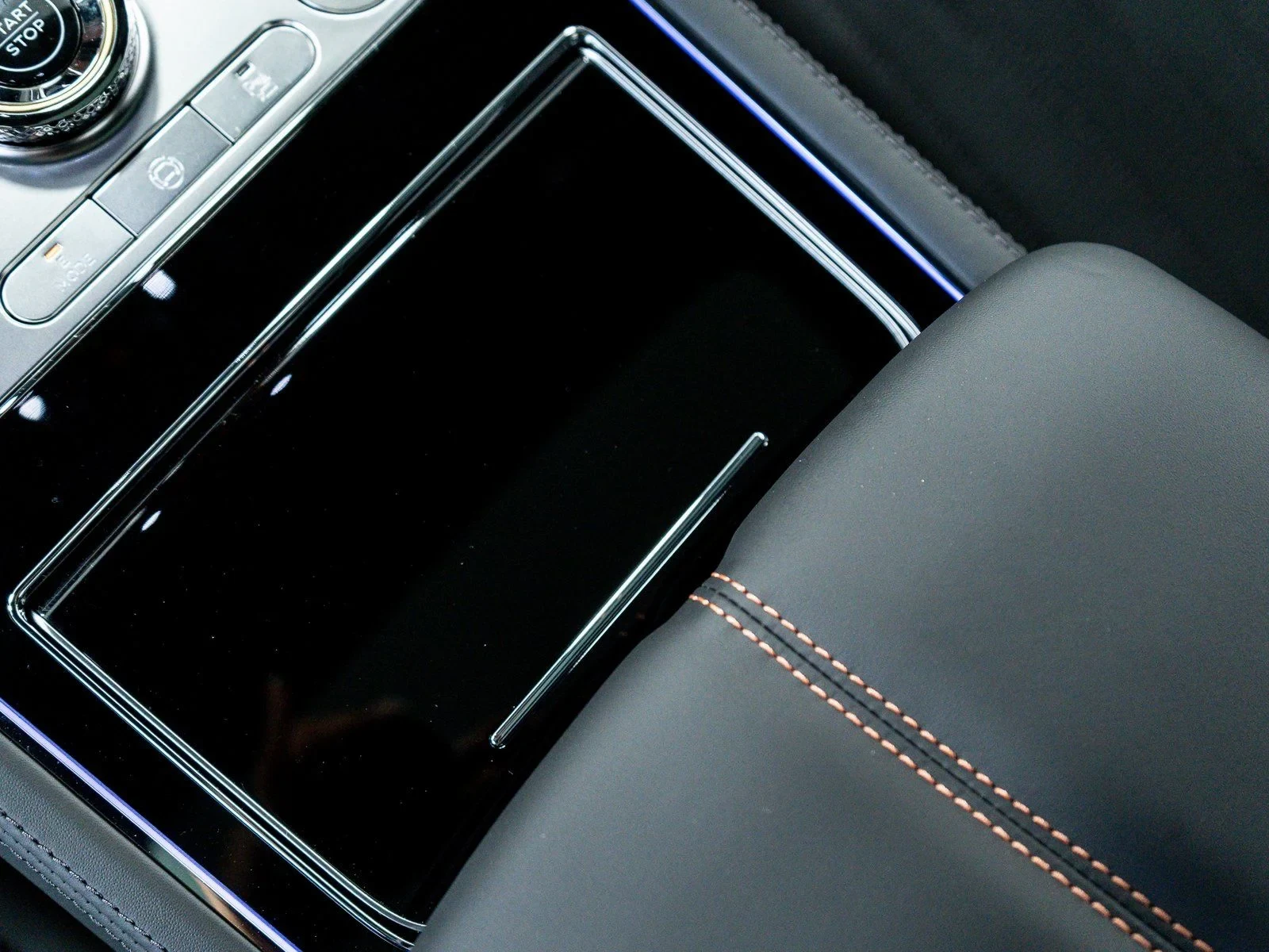 2026 Bentley Continental GT Azure interior, center console