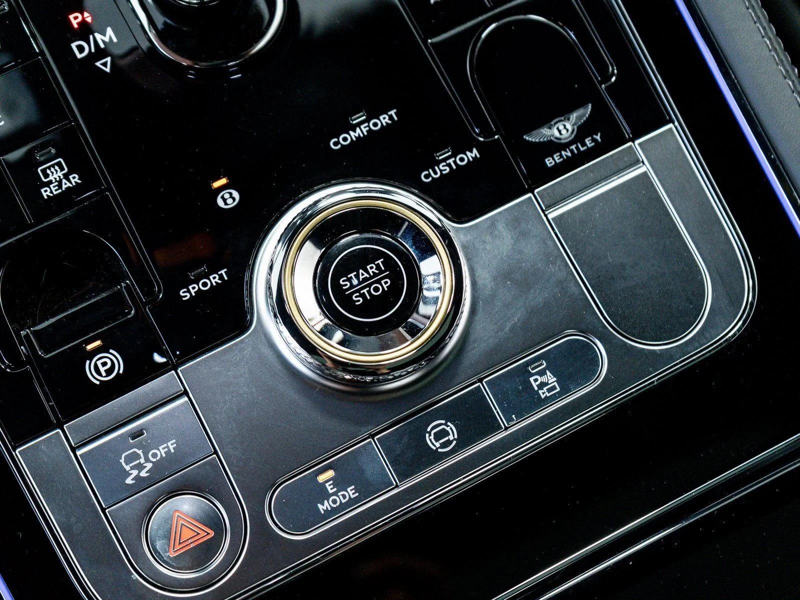 2026 Bentley Continental GT Azure interior, center console