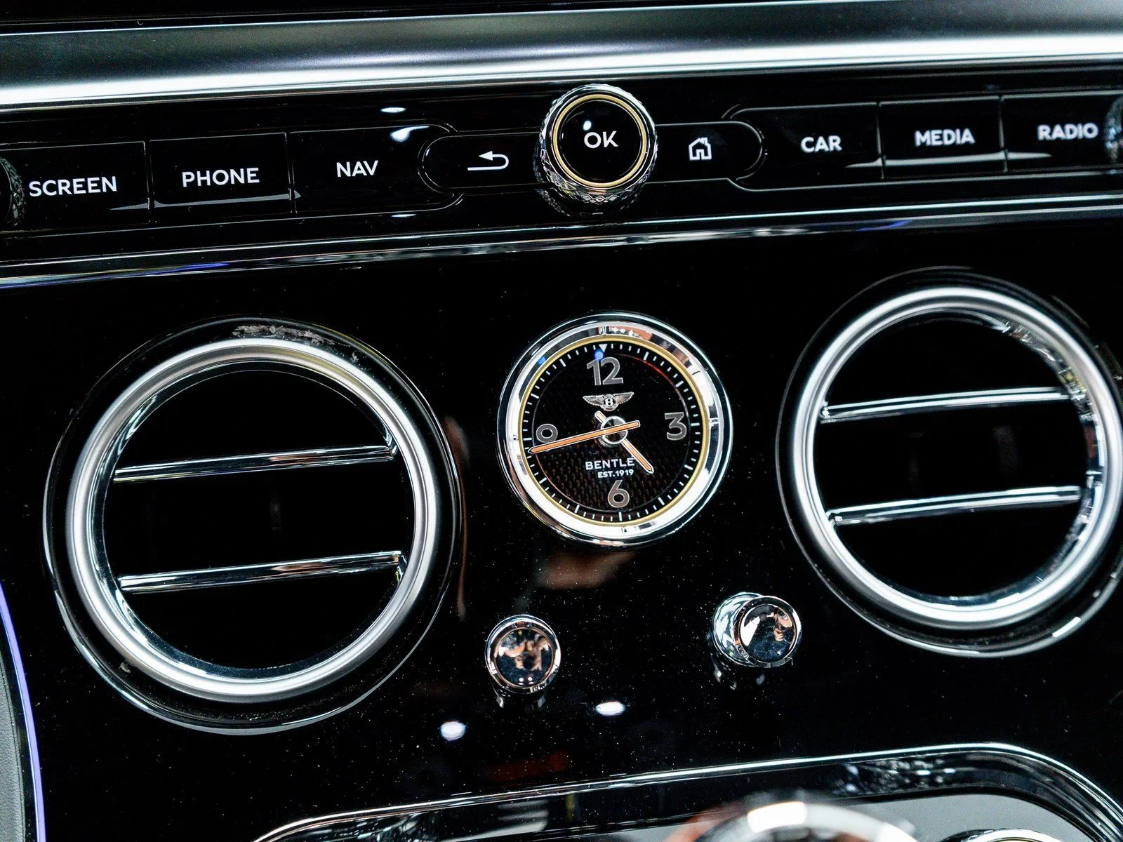 2026 Bentley Continental GT Azure interior