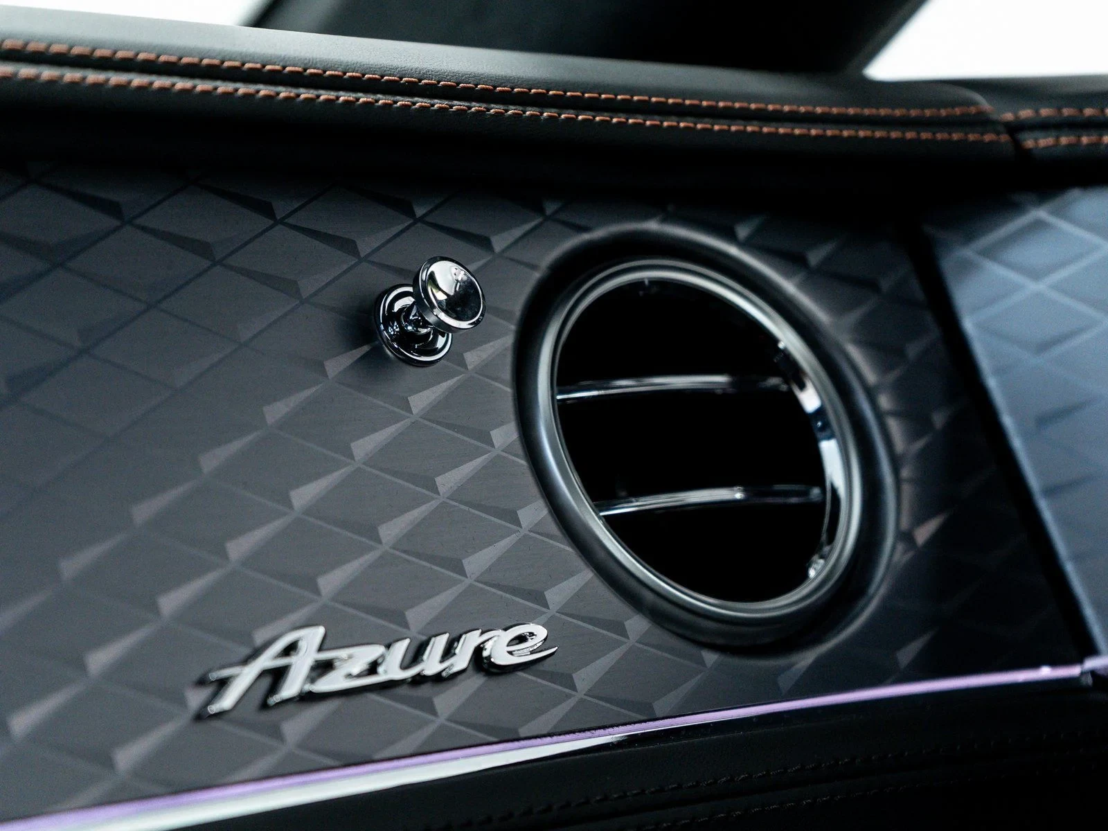 2026 Bentley Continental GT Azure, detail