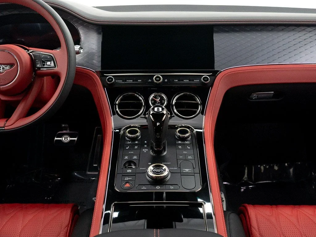 2026 Bentley Continental GT Azure interior, dashboard, Hotspur / Beluga