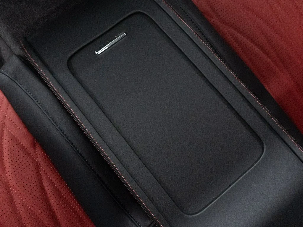 2026 Bentley Continental GT Azure interior, door panel, Hotspur/Beluga