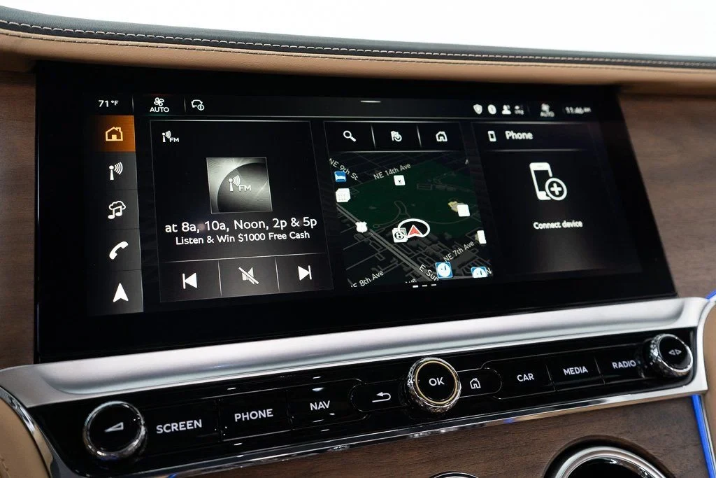2026 Bentley Continental GTC Azure interior, Camel / Beluga