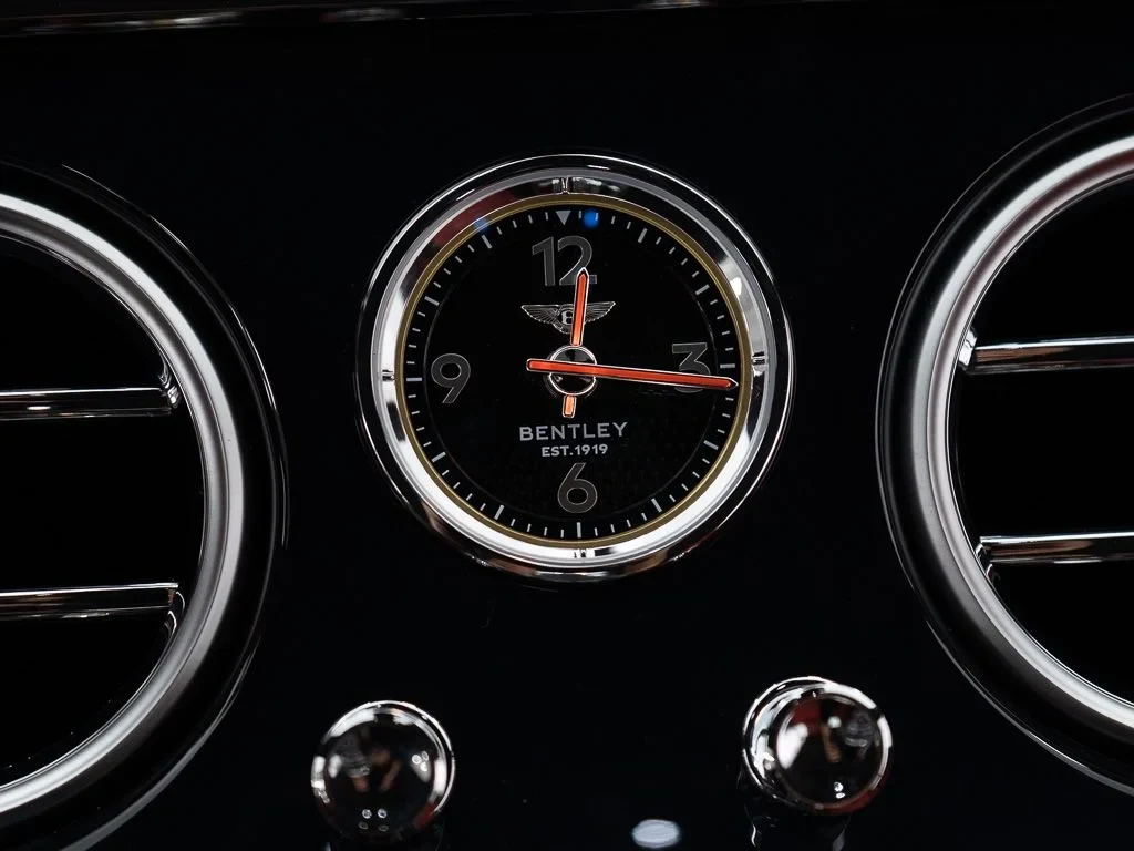 2026 Bentley Continental GTC Azure interior, Hotspur / Beluga