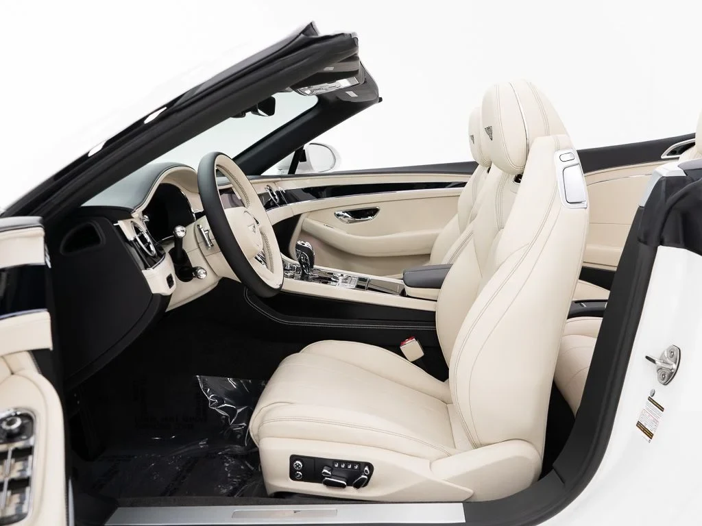 2026 Bentley Continental GTC S interior, Linen / Beluga
