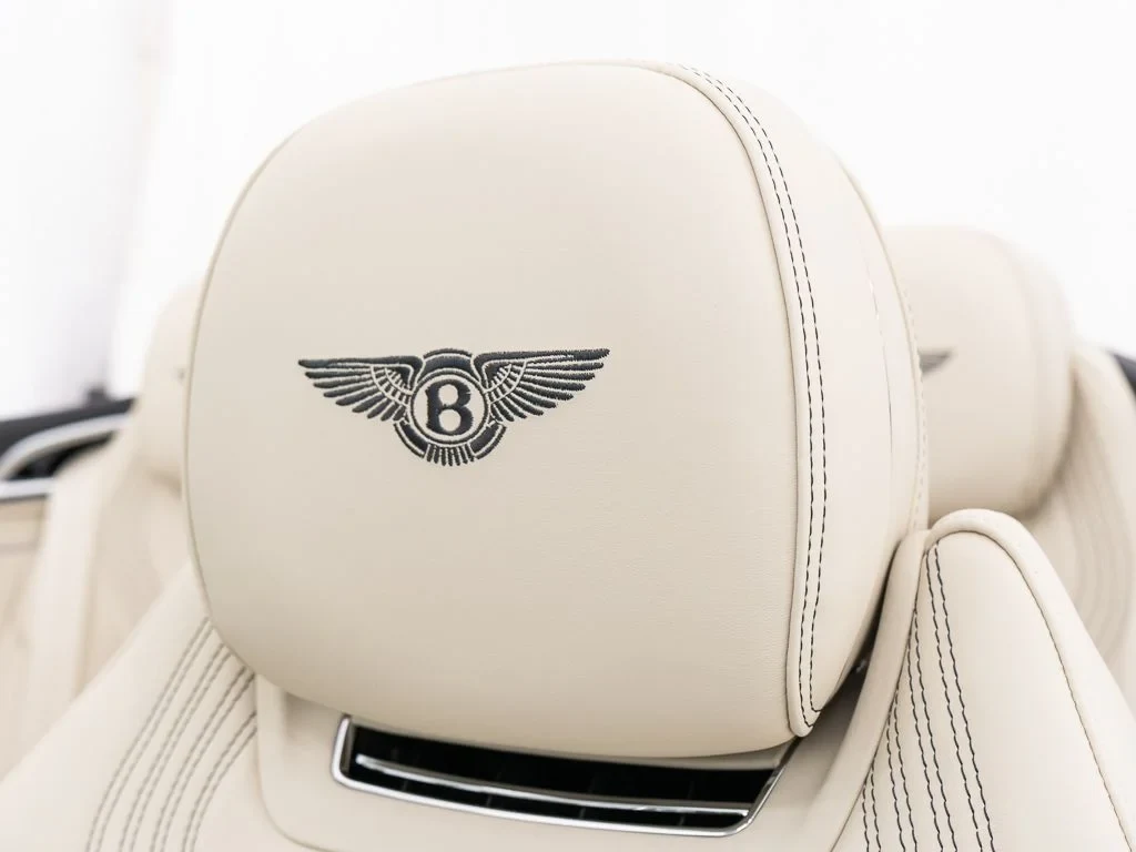 2026 Bentley Continental GTC S interior, Linen / Beluga