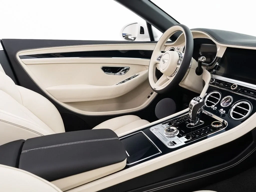 2026 Bentley Continental GTC S interior, Linen / Beluga