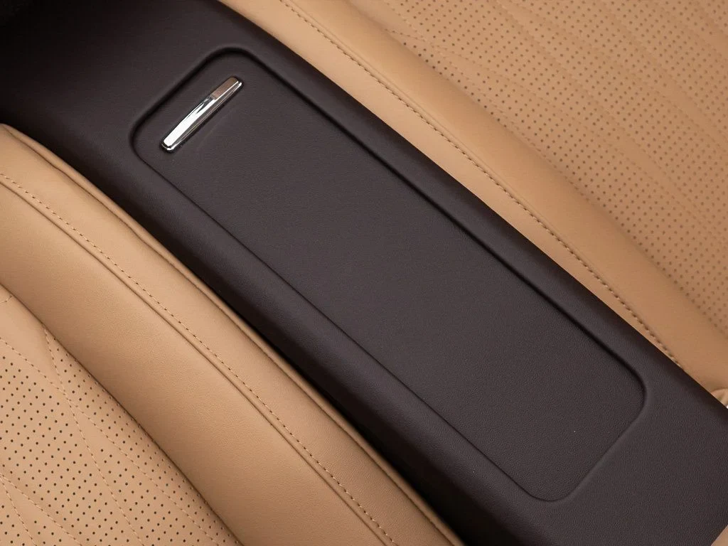 2026 Bentley Continental GTC Azure interior, door panel, Camel / Burnt Oak