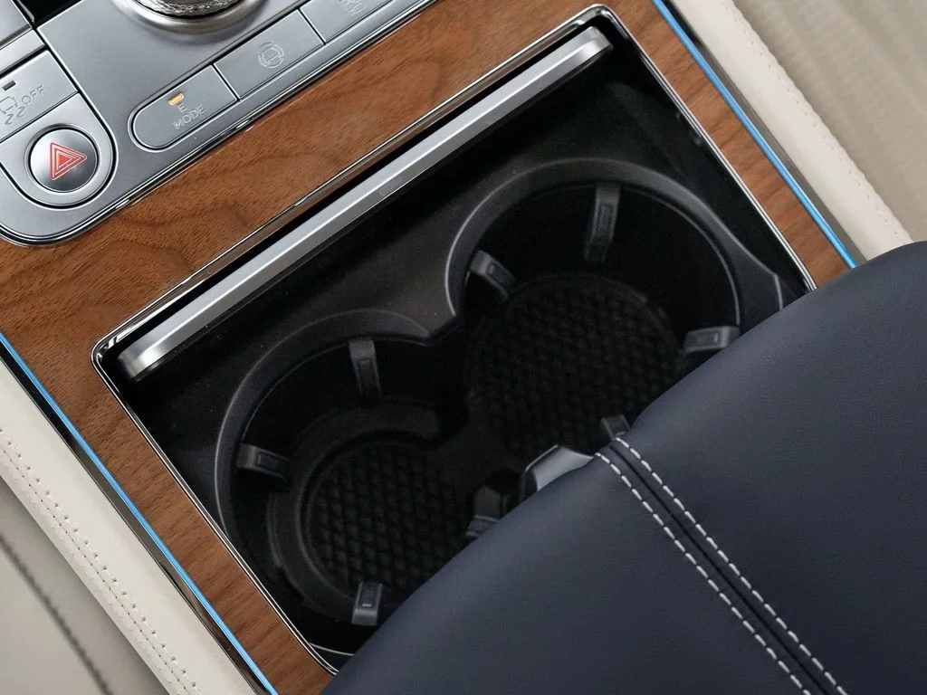 2026 Bentley Continental GTC Azure interior, center console, Linen / Imperial Blue
