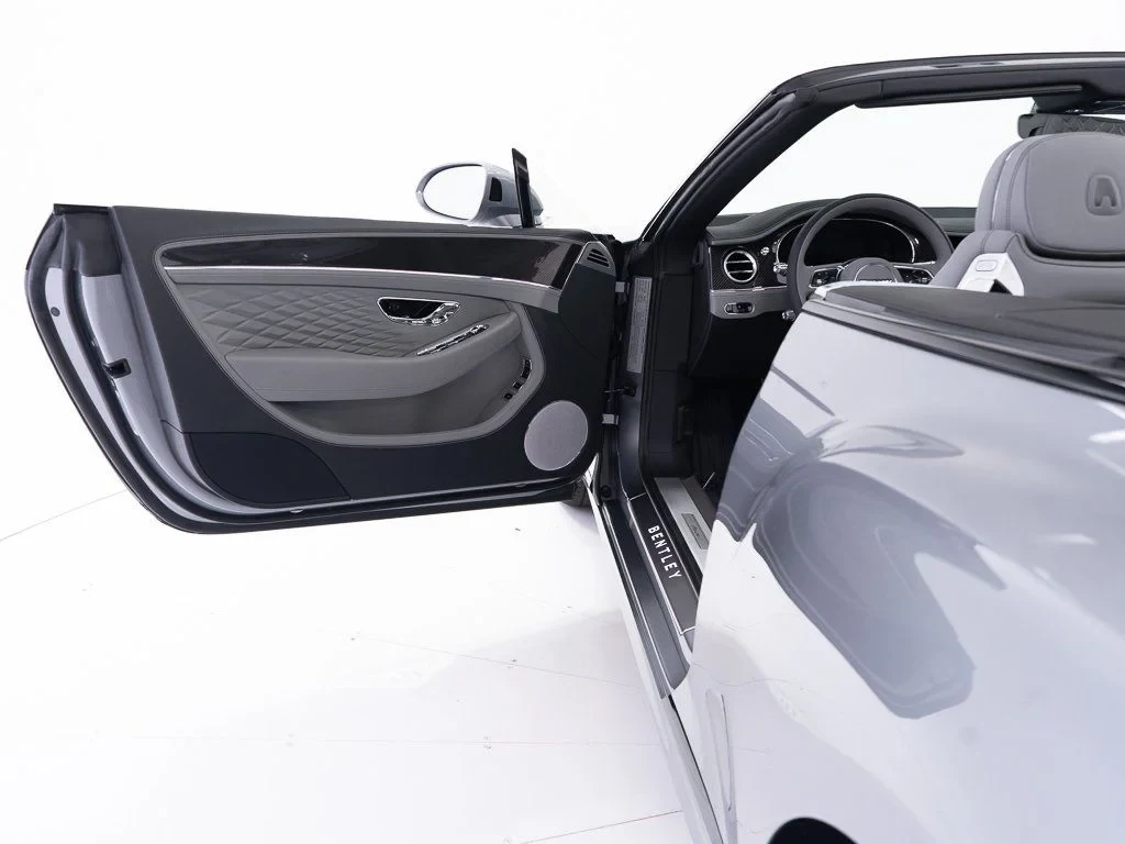 2026 Bentley Continental GTC Azure interior, door panel, Gravity Grey/Beluga
