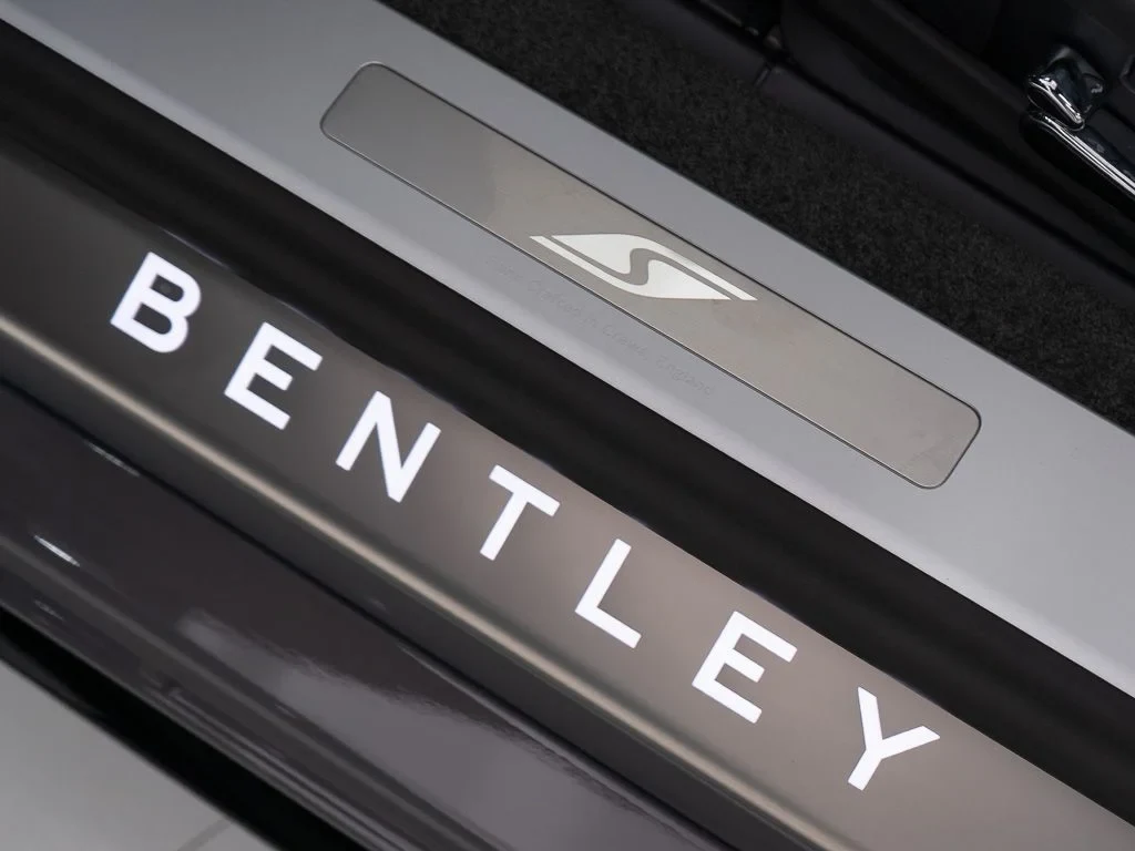 2026 Bentley Continental GTC S, detail