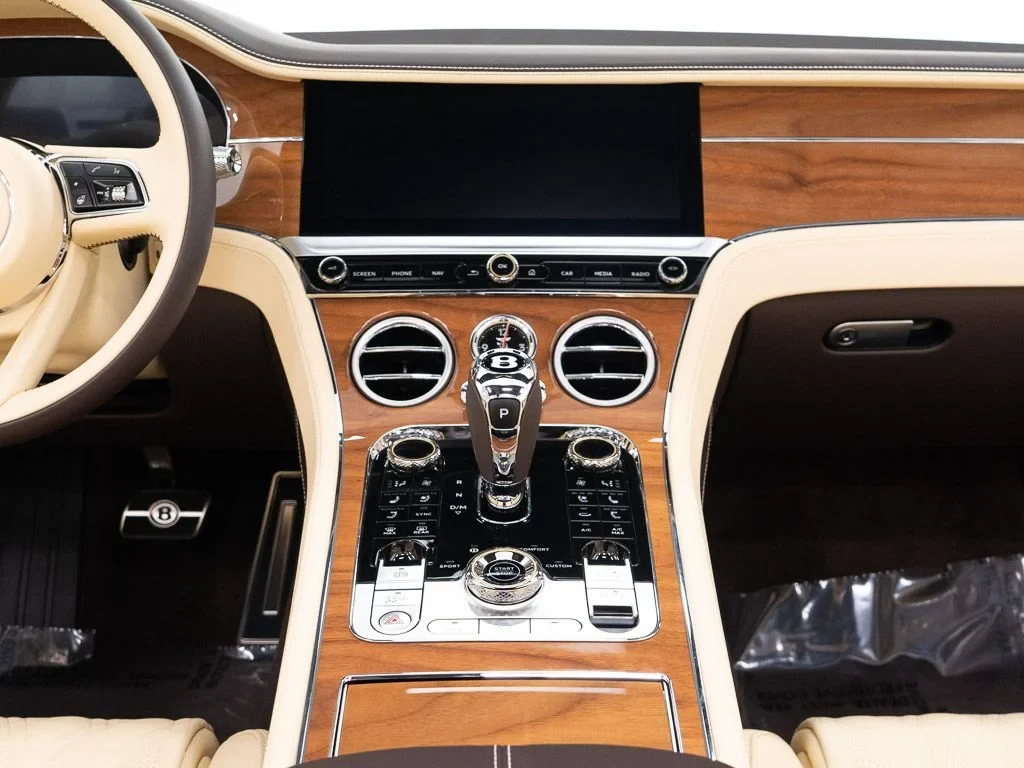 2026 Bentley Continental GTC Azure interior, dashboard, Magnolia / Burnt Oak