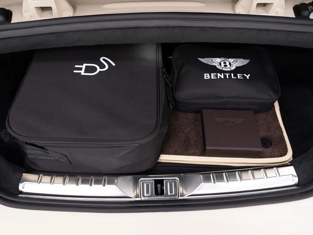 2026 Bentley Continental GTC Azure trunk
