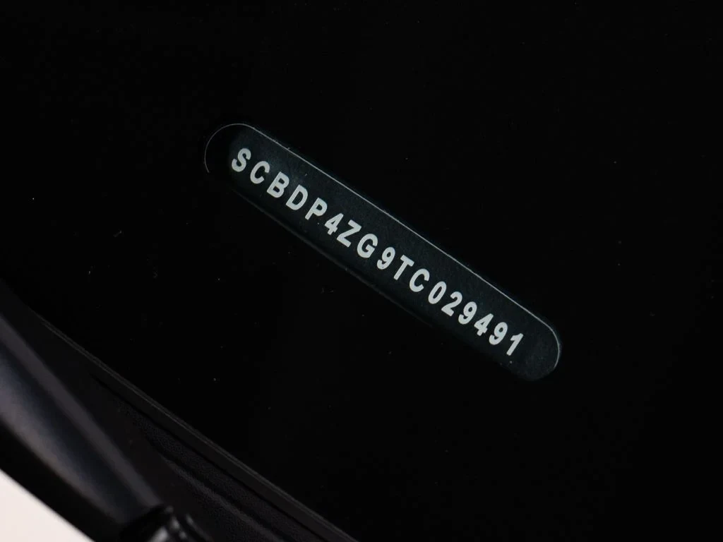 2026 Bentley Continental GTC Azure, detail