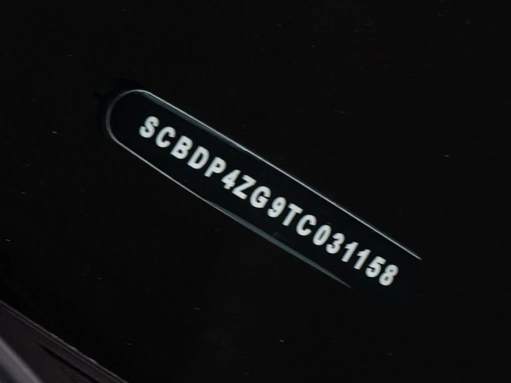 2026 Bentley Continental GTC Azure, detail