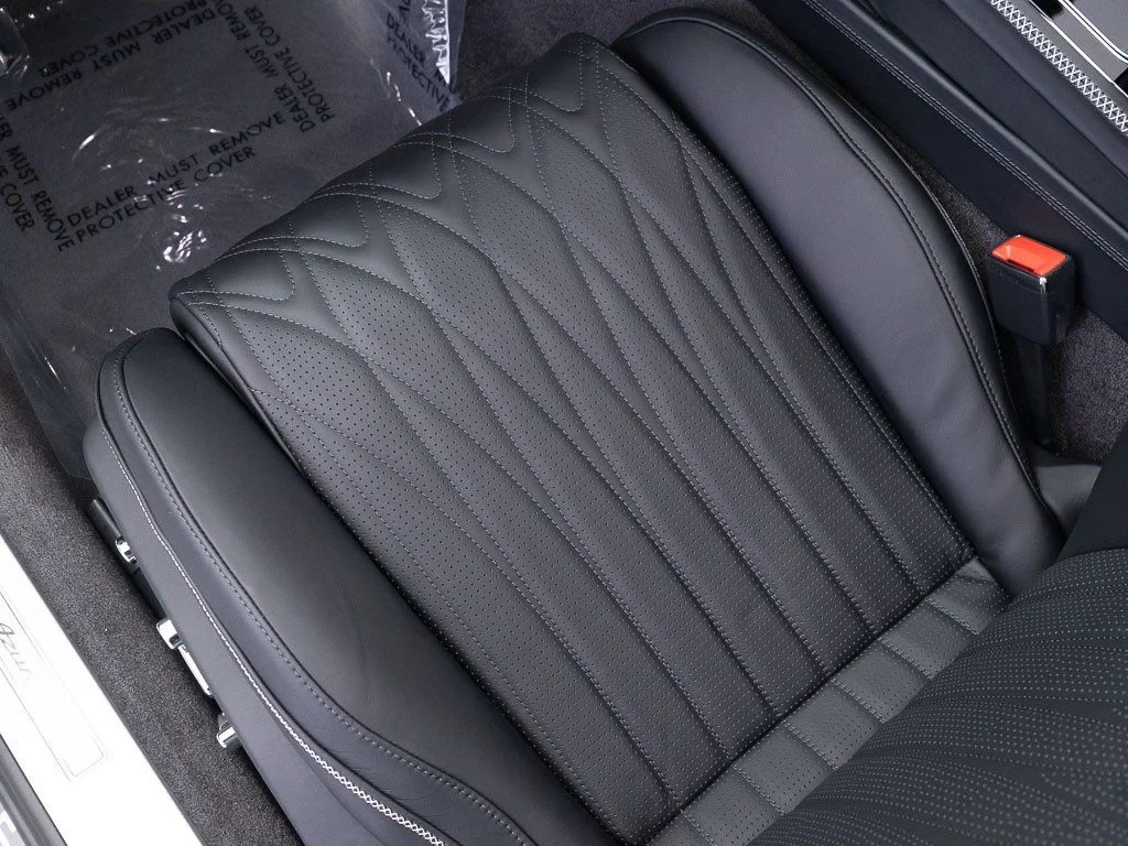 2026 Bentley Continental GTC Azure interior, seats, Beluga