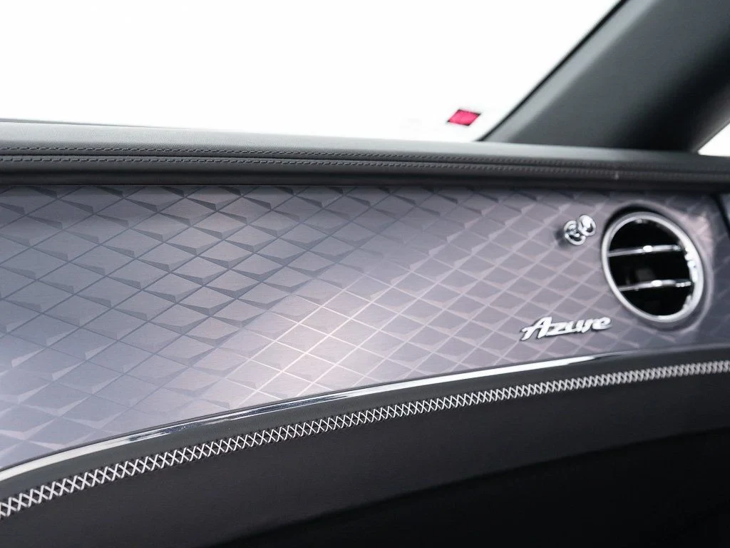 2026 Bentley Continental GTC Azure, detail