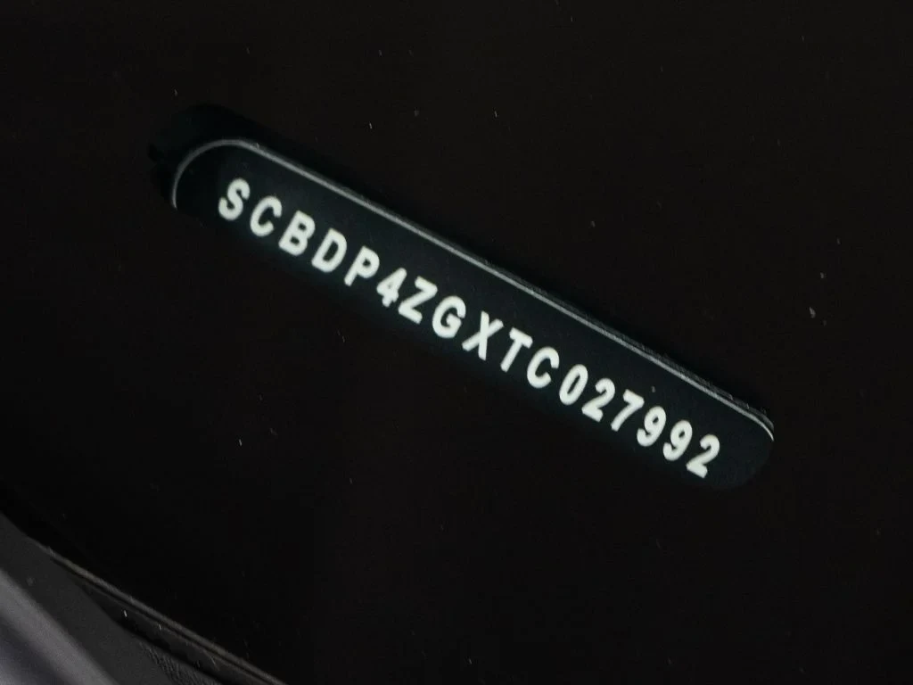 2026 Bentley Continental GTC Azure, detail