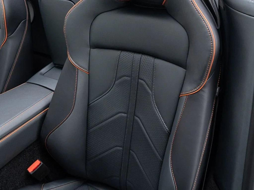 2026 Aston Martin Vantage Roadster interior, seats