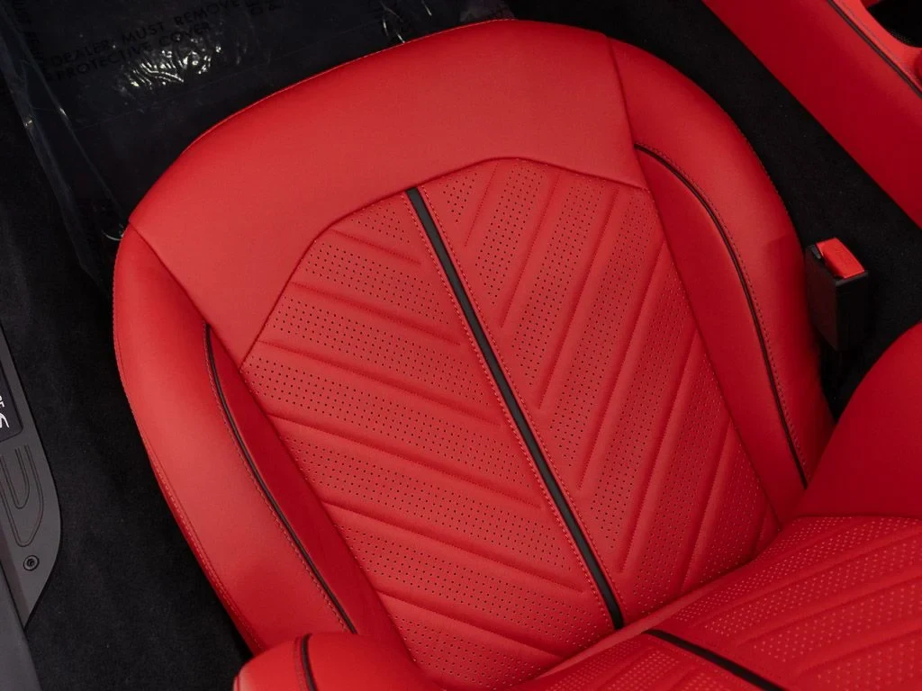 2026 Aston Martin Vantage S Roadster interior, seats, Spicy Red w/Stitching in Obsidian Black