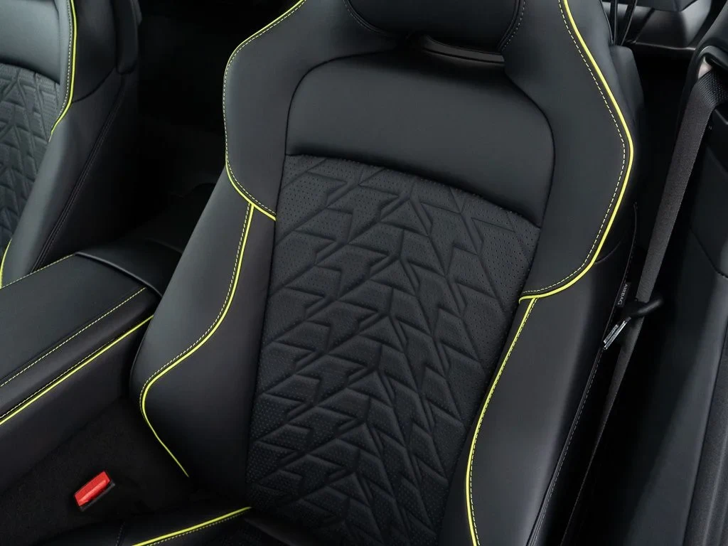 2026 Aston Martin Vanquish interior, seats, Onyx Black w/Accents in AMR Lime