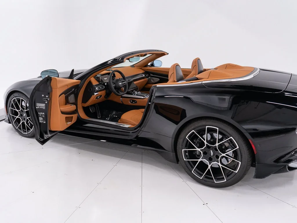 2026 Aston Martin Vanquish Volante for sale, exterior, Jet Black
