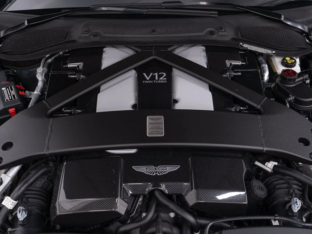 2026 Aston Martin Vanquish Volante engine