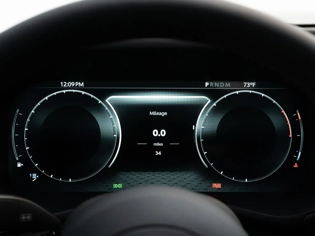 2026 Aston Martin DBX S interior, Onyx Black w/Stitching in Silver